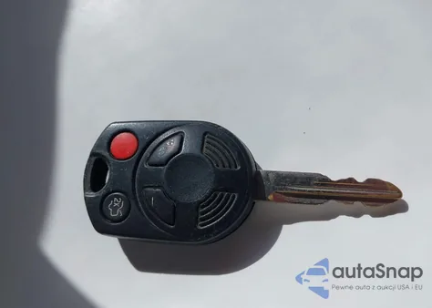 2009 Ford Escape Xls из США, поврежденный, VIN 1FMCU927X9KB28940